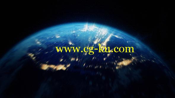 视频素材：太空鸟瞰地球俯冲位置定点效果 Earth Zoom 11662605的图片1