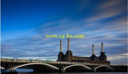 城市江面高架桥蓝天白云美景高清实拍延时素材的图片1