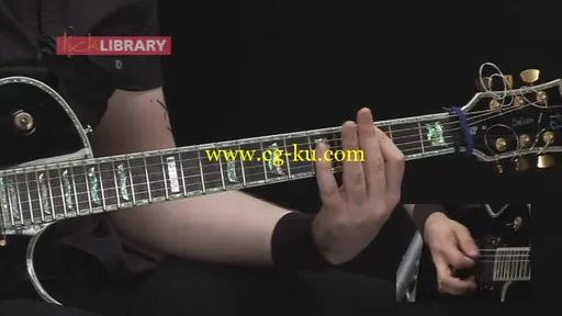 Lick Library – Learn To Play Metallica Volumes 1 & 2 Perfect Partner Series的图片3