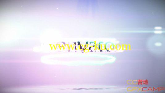光线环绕Logo展示 VideoHive Quick Bright Streaks Logo Reveal的图片1