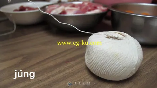 包粽子端午节中国传统习俗节日粽子制作高清实拍视频素材的图片1
