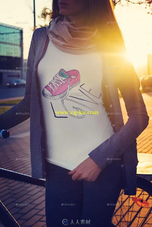 街头艺术风格T恤展示PSD模板tshirt-mockup-street-edition的图片5