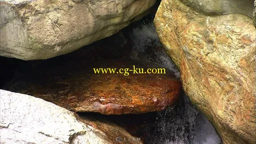 庐山清澈的山泉实拍视频素材的图片2