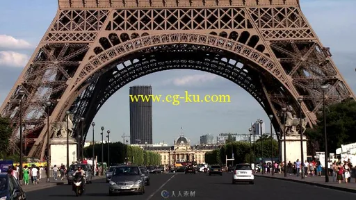 埃菲尔铁塔下车流视频素材的图片2