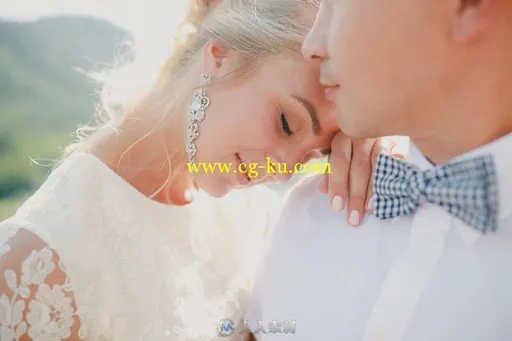 40款复古婚纱照调色lightroom预设40 Vintage Wedding Lightroom Presets的图片1
