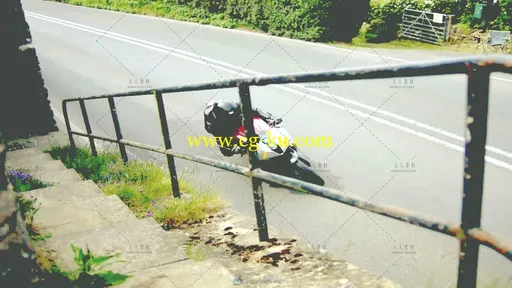 酷炫惊险的极速摩托赛车比赛高清实拍视频素材的图片2