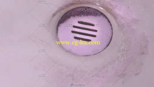 浴室地漏血液流淌高清实拍视频素材的图片2