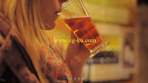 采摘新鲜水果酿酒高清实拍视频素材的图片1