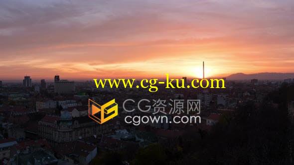 延时拍摄克罗地亚首都萨格勒布日落时城市黄昏美景4K视频素材的图片1
